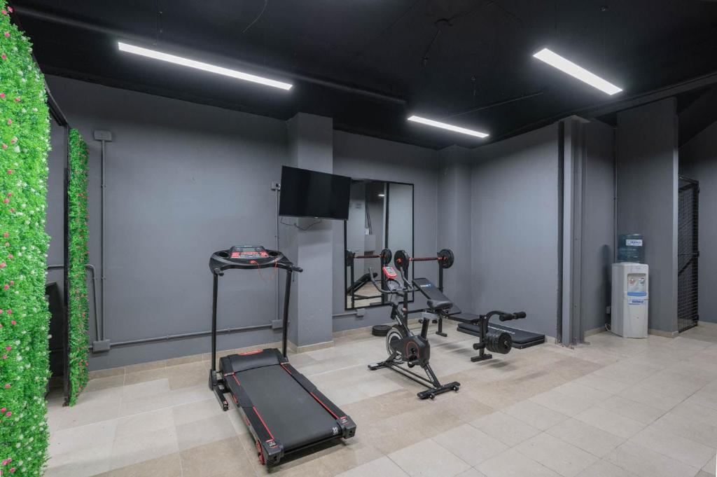 MOT Mansion Mitre 'C' - 3 pax Gym & Jacuzzi - 3