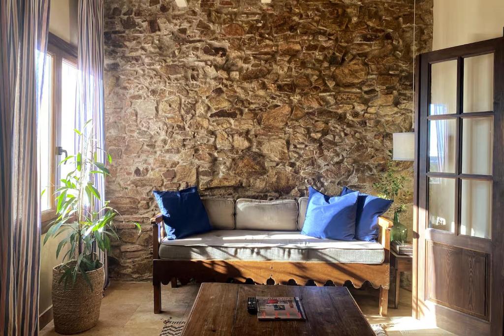 Stone Rustic Beach apartment - 5
