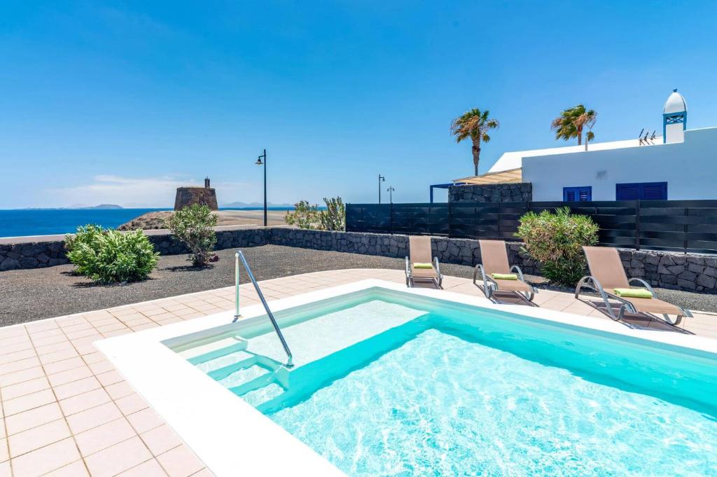 Villa Seasol 2 by Villa Plus - 2