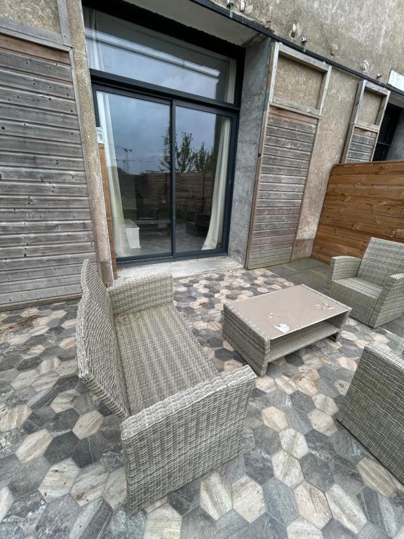 chambre meublée Nantaise dans un T3 commun avec terrasse - 2