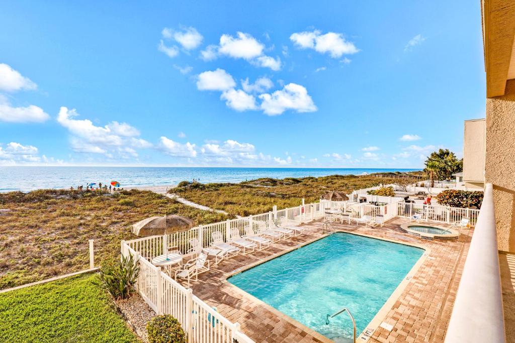 Oceanside 203, Clearwater Beach