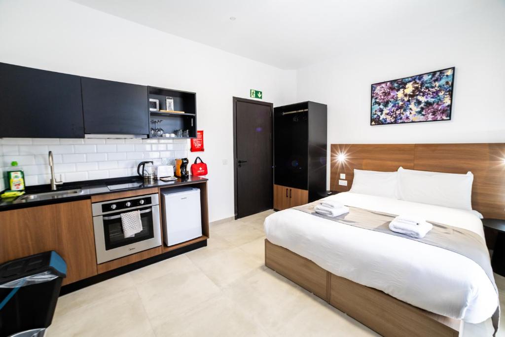 Comfortable Studio in Great Location - by HostMT, St Paul's Bay