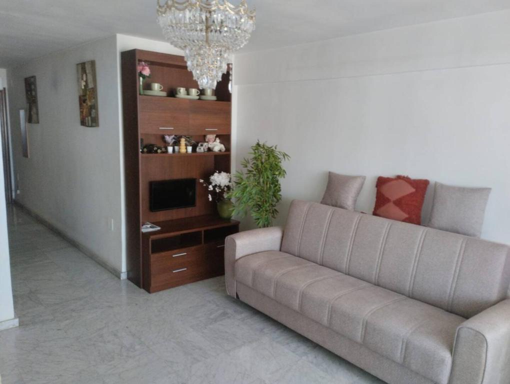 Prime Location! Flat with Sea View -Near Nightlife - 4