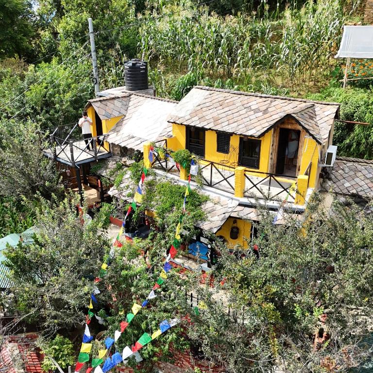 80s House, Katmandu International