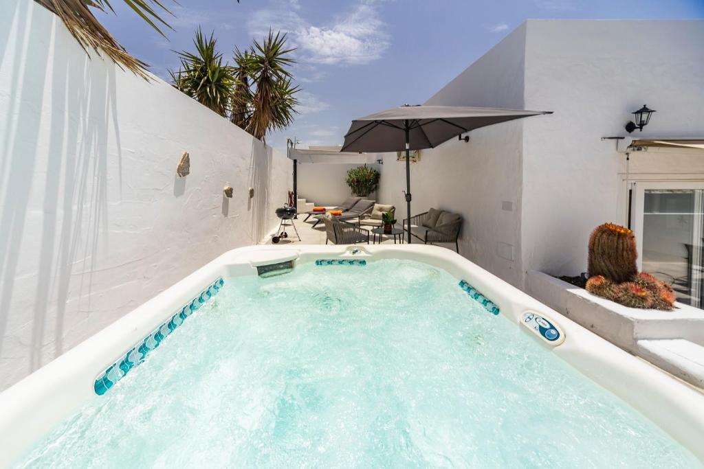Luxury Beach La Concha Playa Honda - 1