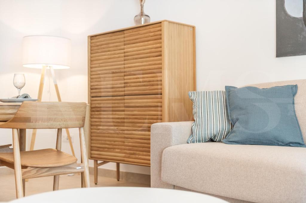 Urban retreat with patio and cinema REMS - 4