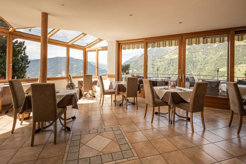 Hotel Garni Alpes - 4