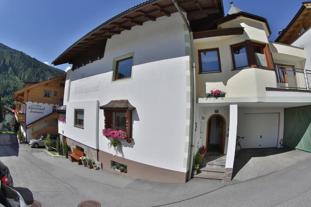 Haus Hildegard - 2