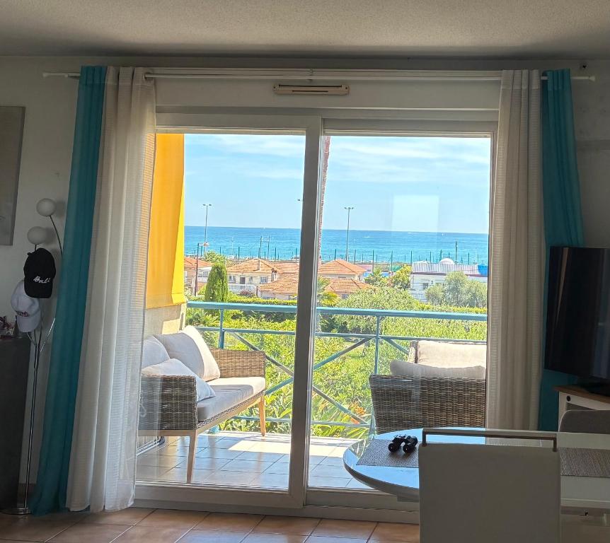 Magnifique 2 pièces balcon Vue Mer - 4