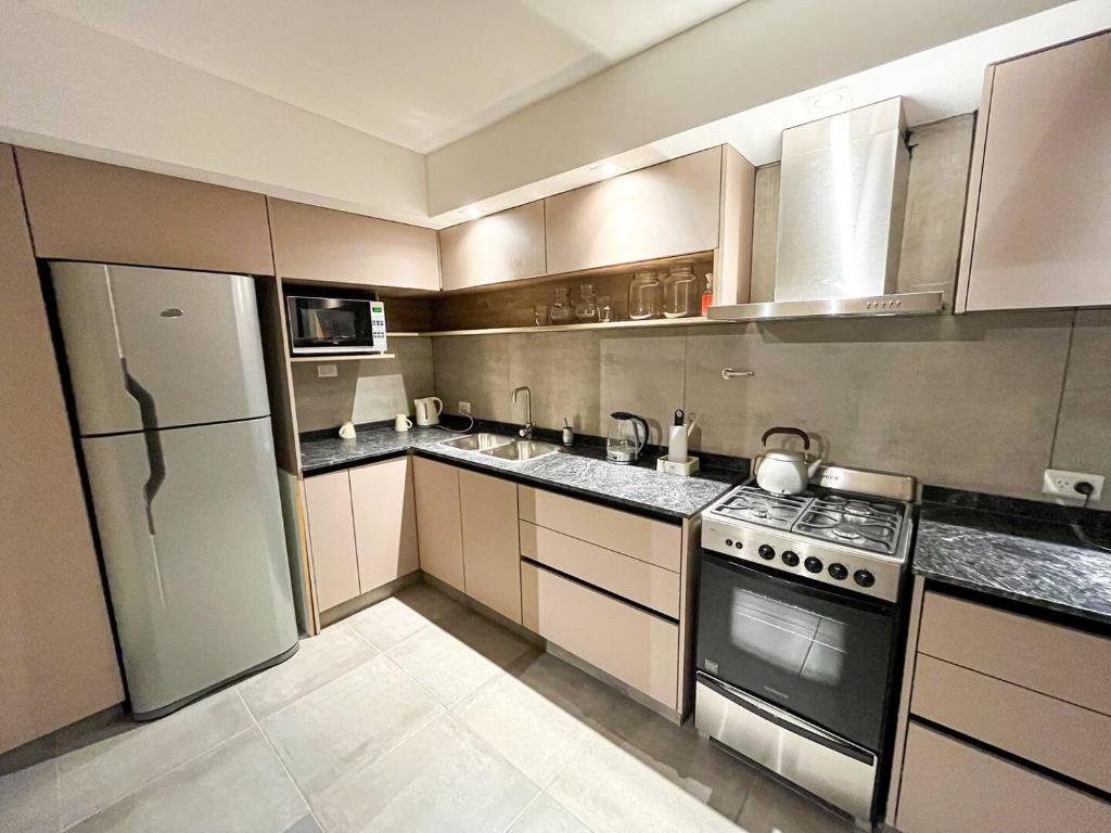 Dorrego House - House w Swimming Pool and Excellent Location - 3
