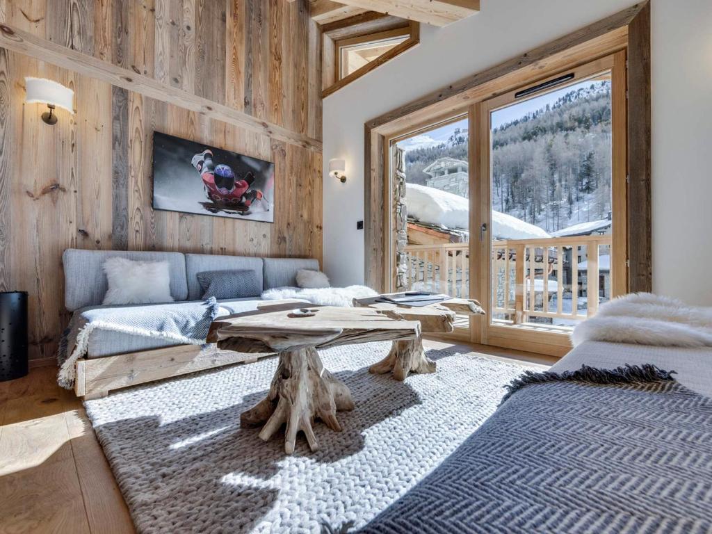 Appartement neuf avec cheminée, proche pistes, Val d'Isère - FR-1-567-102, Val dʼIsère