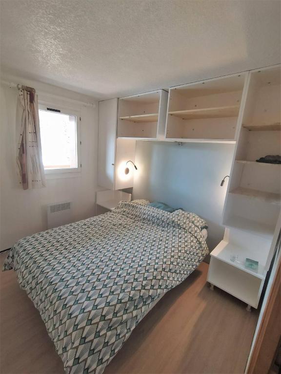 Grand Appartement, 2 Chambres, 50m2 - 3