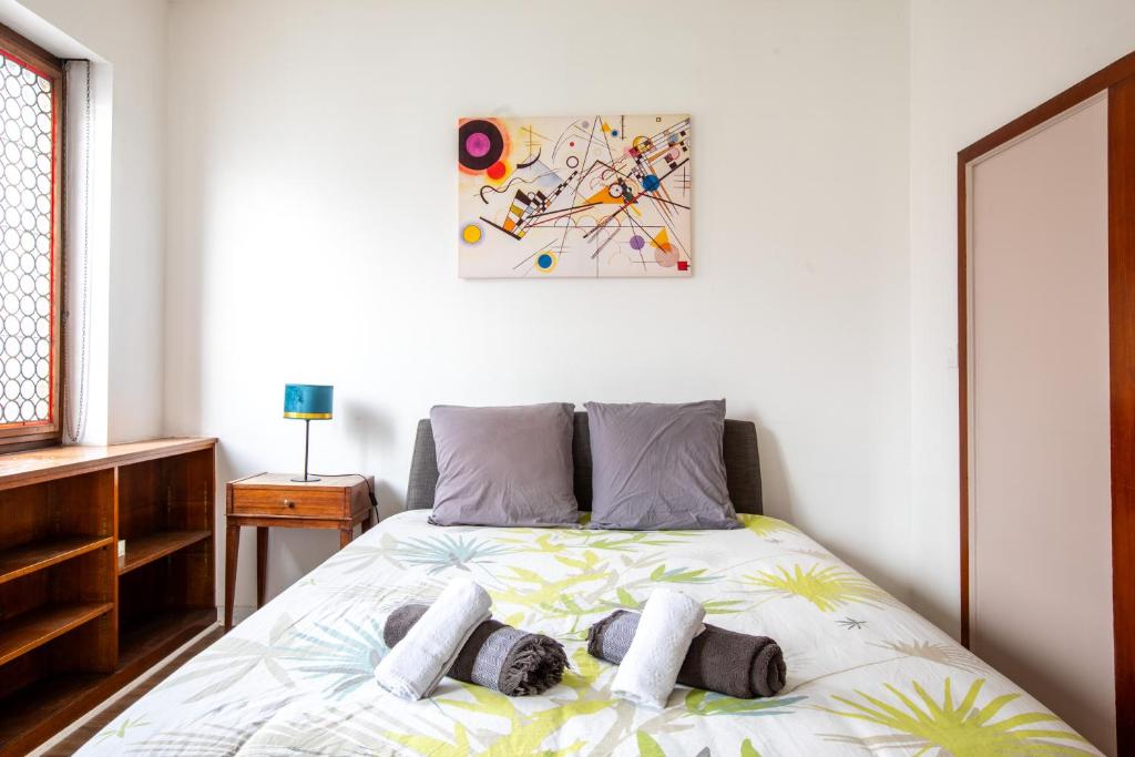 Two room apartment - centre historique - 2