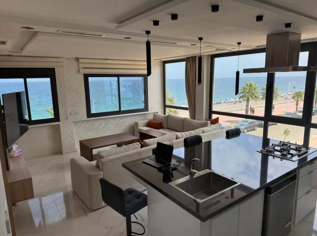 New 2025, Front beach flat, Newly renovated, Oued Laou