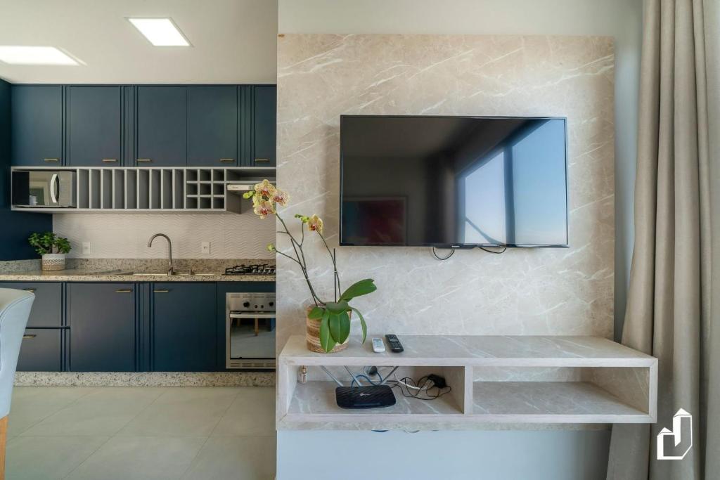 Cobertura com 03 suítes e vista para o mar, Bombinhas