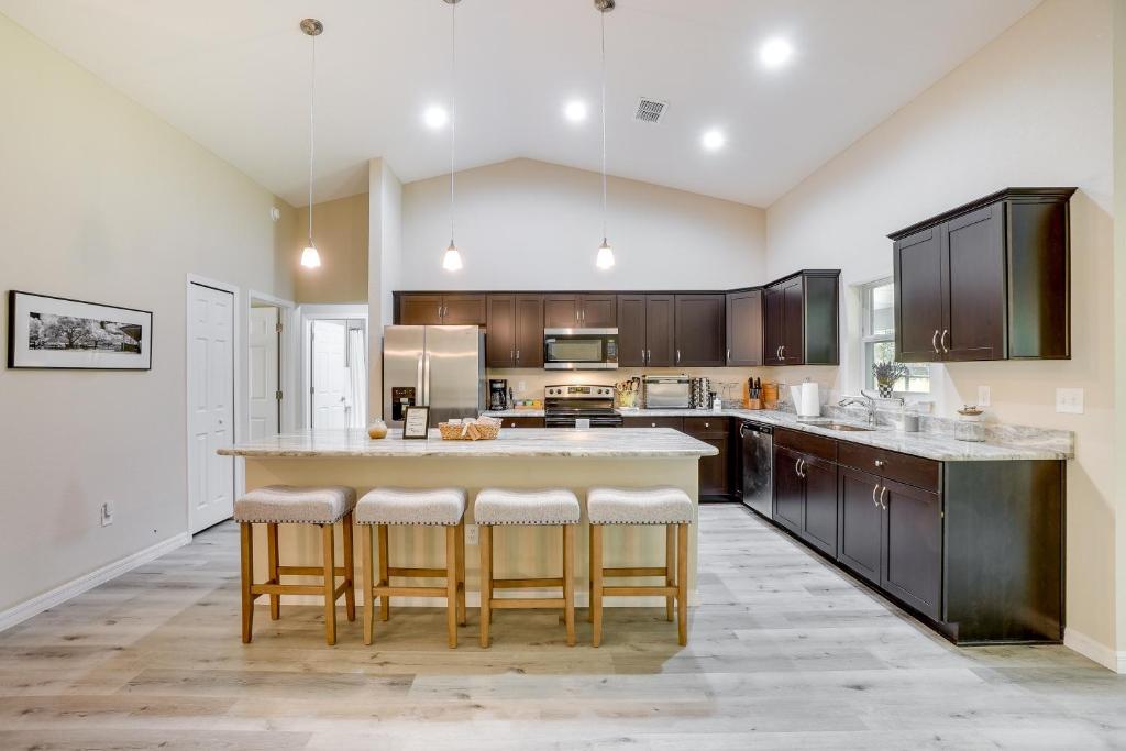 Pet-Friendly Home with Fenced Yard in Dunnellon, Dunnellon