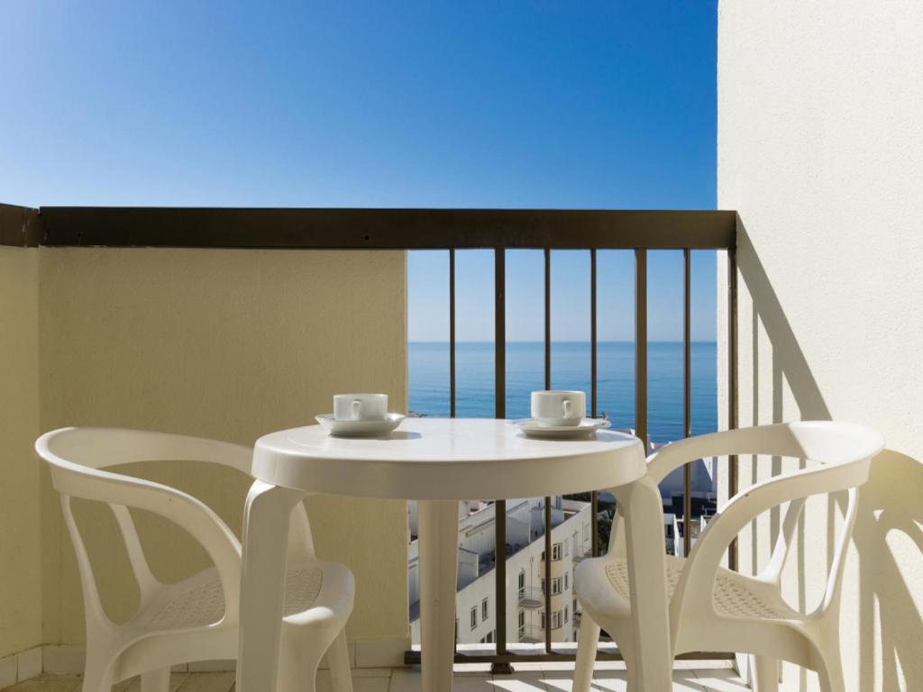 Akisol Armação Pera Luminary, Armação de Pêra