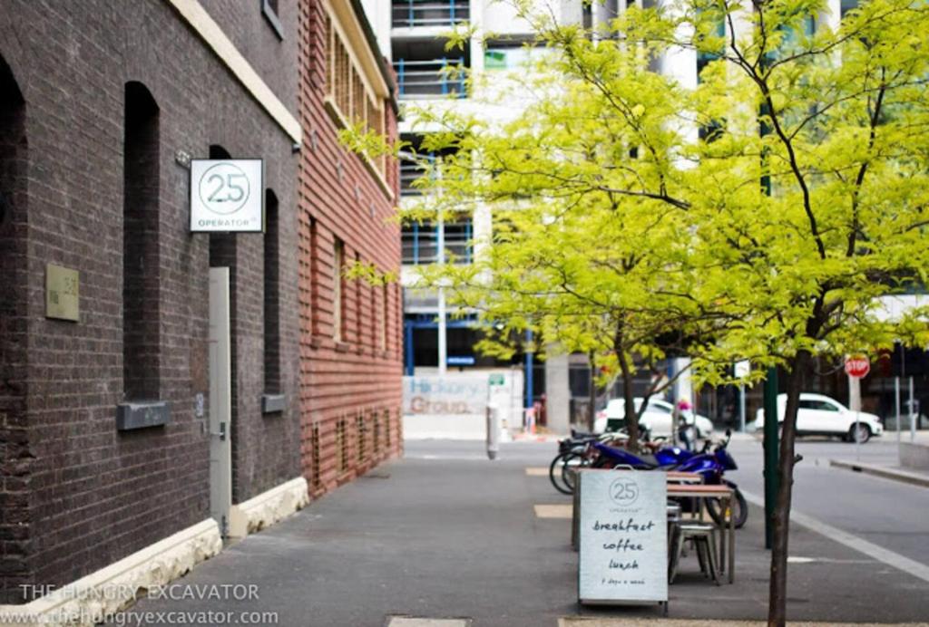 MHYL CBD Flagstaff Private 1BR Apt, Melbourne