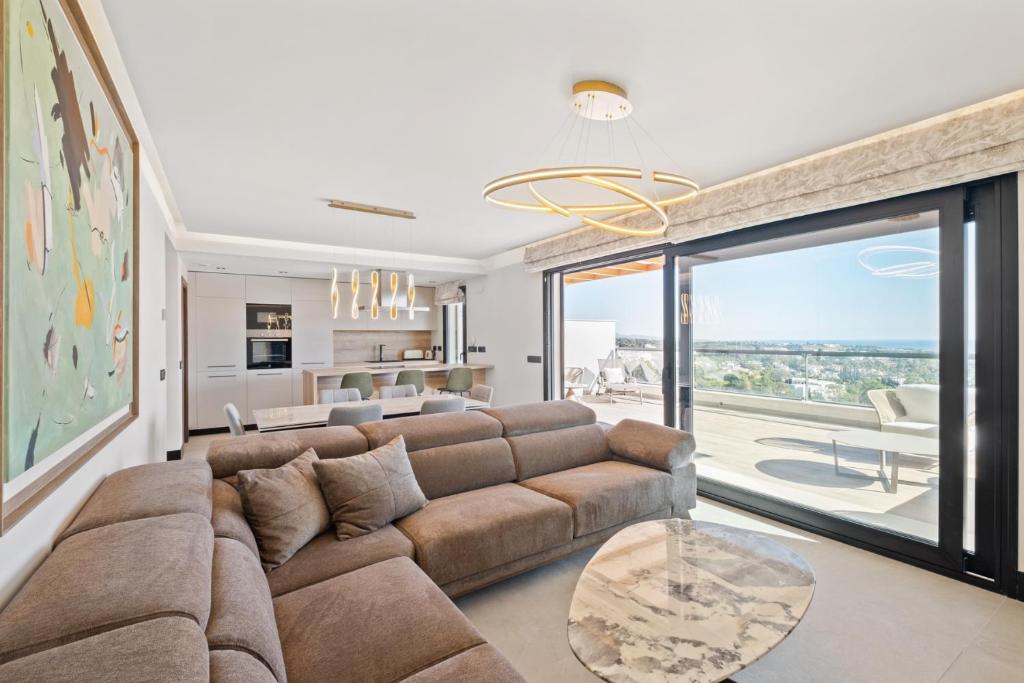 Casa M and J, Marbella