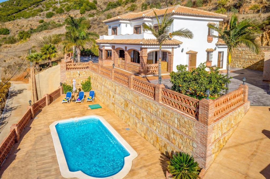 Villa Biznaga by Villa Plus - 1