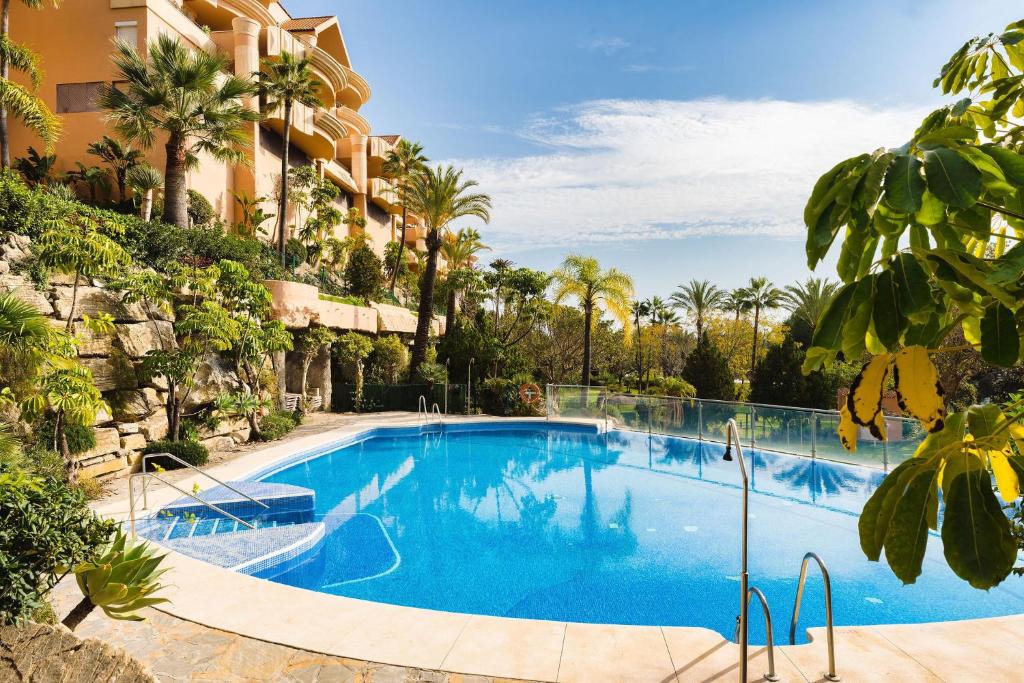 Luxury 3 bed apartment in Magna Marbella - 4