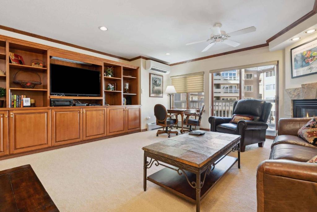 St James Place 218, Beaver Creek