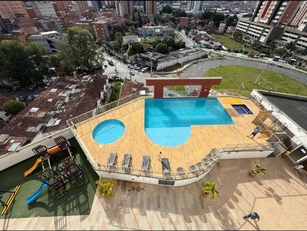 Poblado - 3