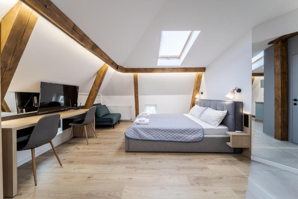 Apart Ivana Fedorovycha 30, Street, Lvov