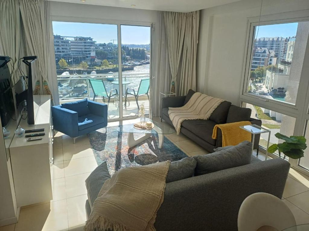 Apart , DEPARTAMENTO CONDOMINIO BAHIA GRANDE NORDELTA, TIGRE , BALCÓN Y VISTA A LA Bahia - 1