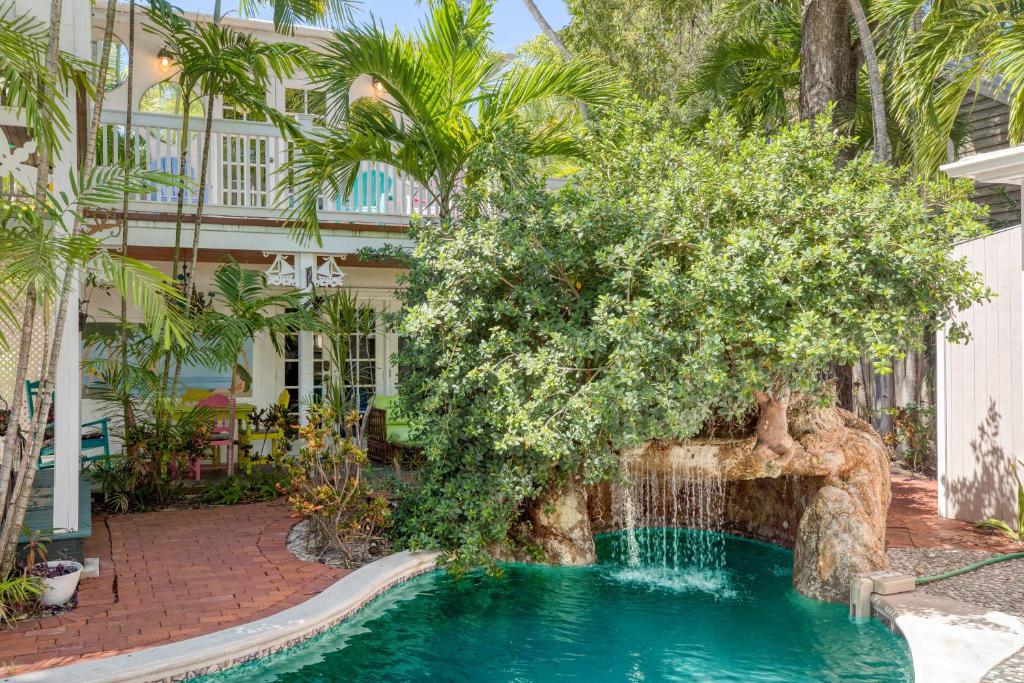 Monkey House by AvantStay Pool by Duval Street, Key West