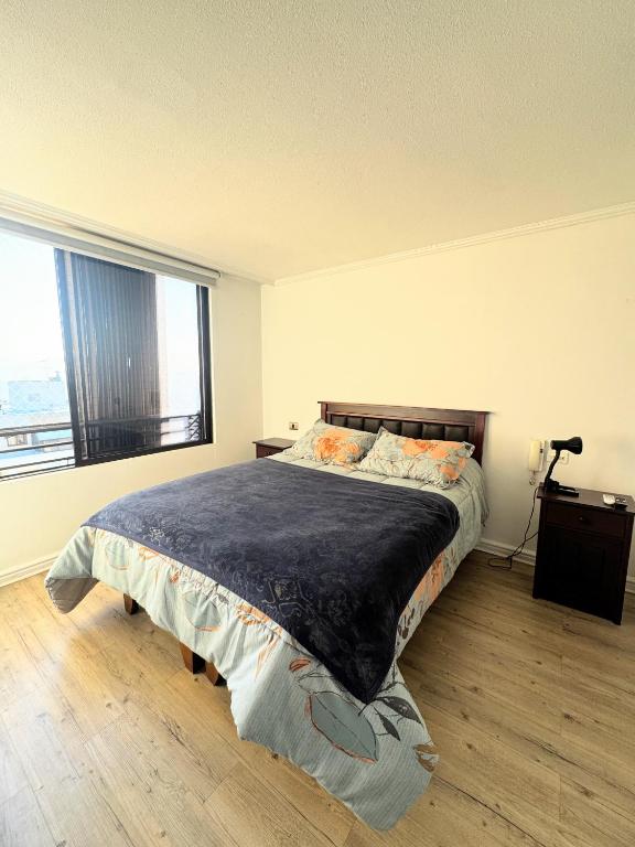 Central amplio y equipado - 3