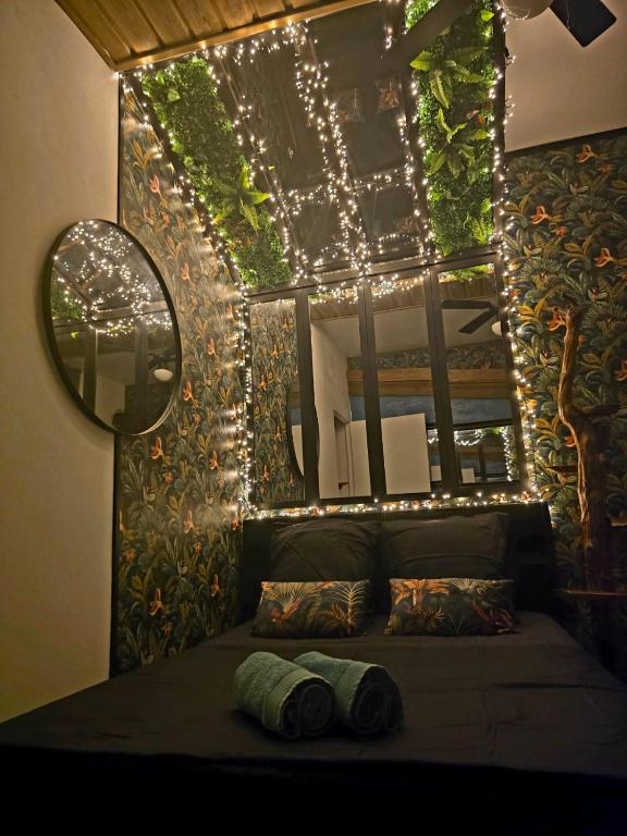 Le reflet exotique, Saint-Pierre