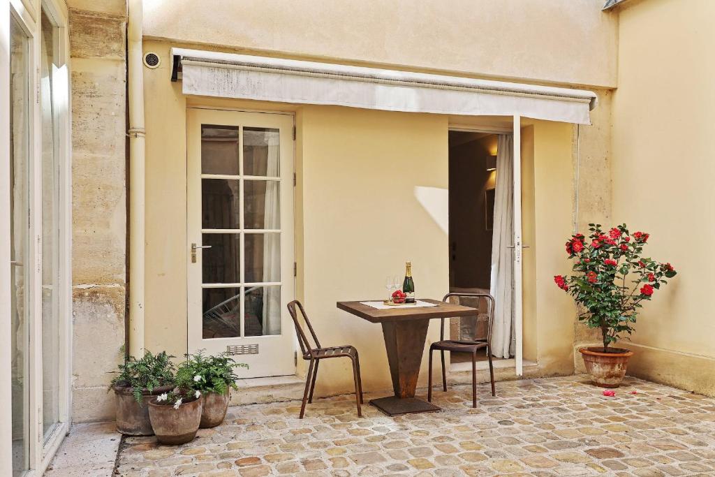 BnBNova - 2BR 2BA Le Marais & Place des Vosges - 2