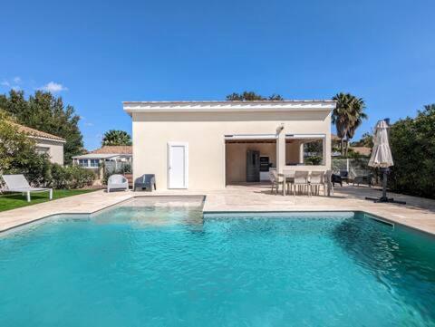 VILLA T4 - Piscine - WIFI - CLIM - Boulodrome - Plage à 170m - 4