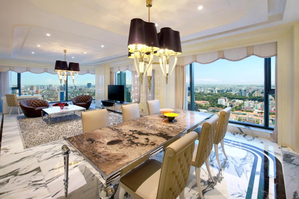 3. 더 레버리 사이..