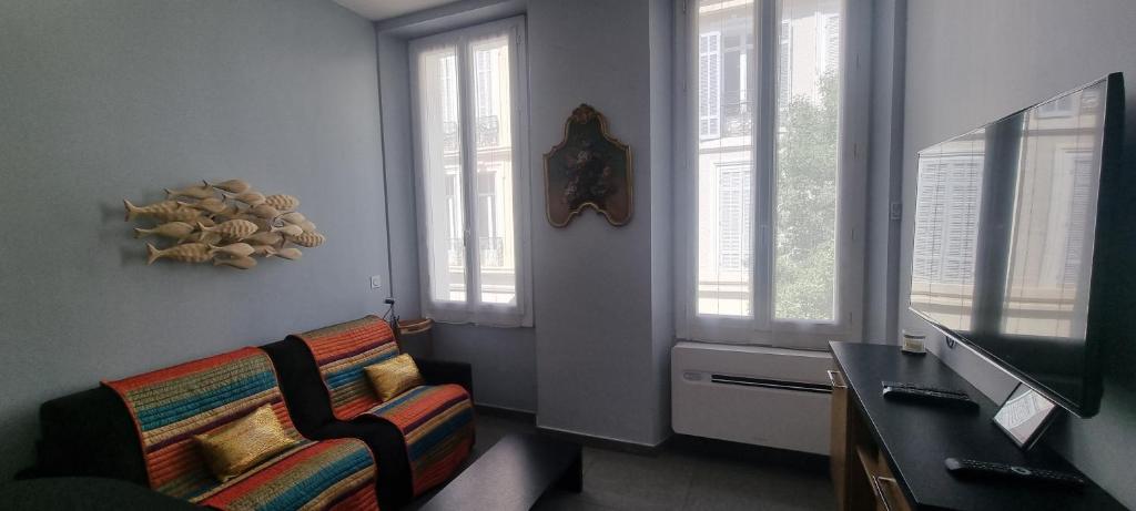 Cannes Hoche Apartment - 5
