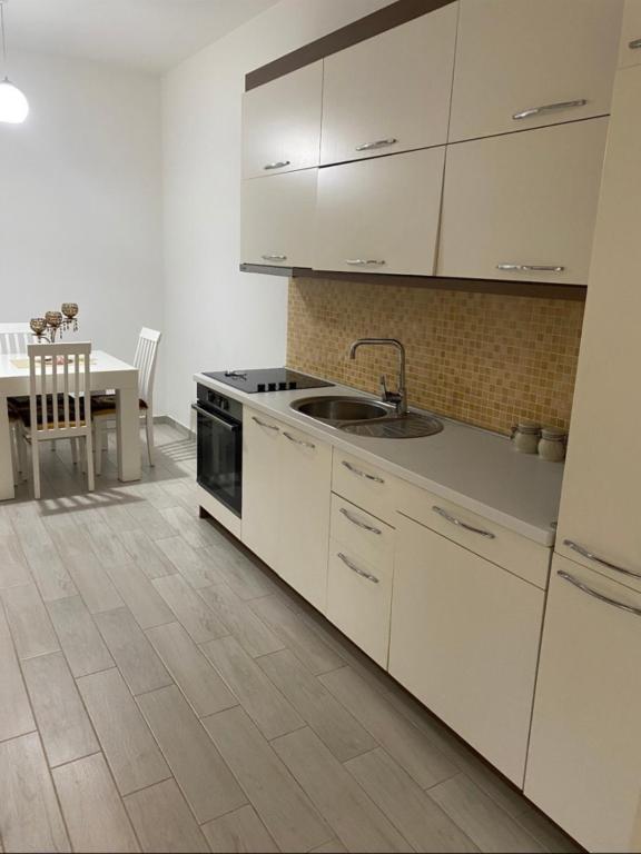 I&A Apartments - 3