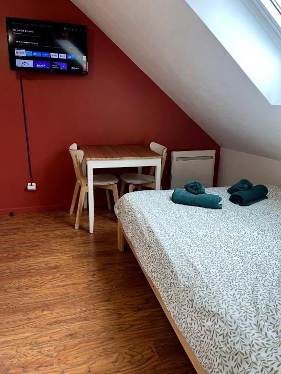 N6 - Petit studio proche du centre, Valenciennes