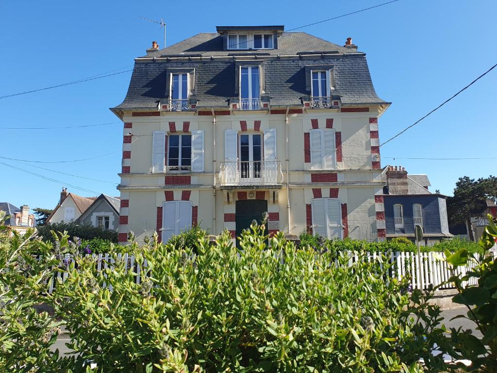 Bel appartement lumineux Cabourg - 30 m de la mer - Jardin - 1