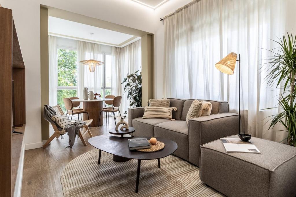 Formia - 2 bedrooms in Azca, Мадрид