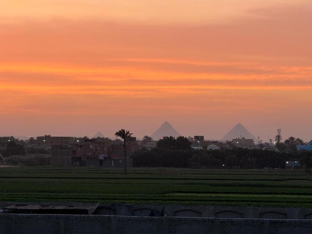 Pyramids Green View, Káhira