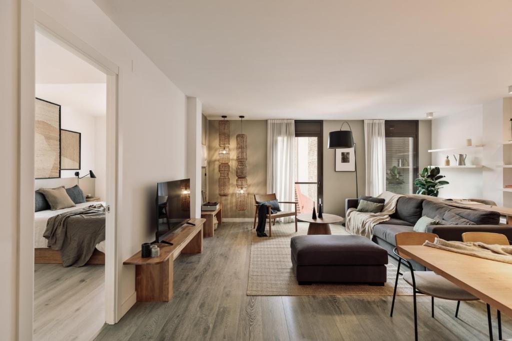 Elan - 2 bedrooms and balcony in Sant Gervasi, Barcelona