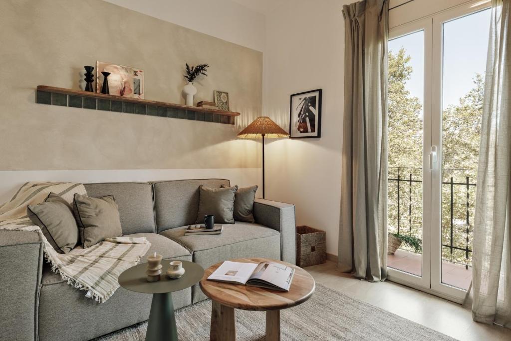 Nampi - 2 bedrooms and balcony in El Poblenou, Barcelona