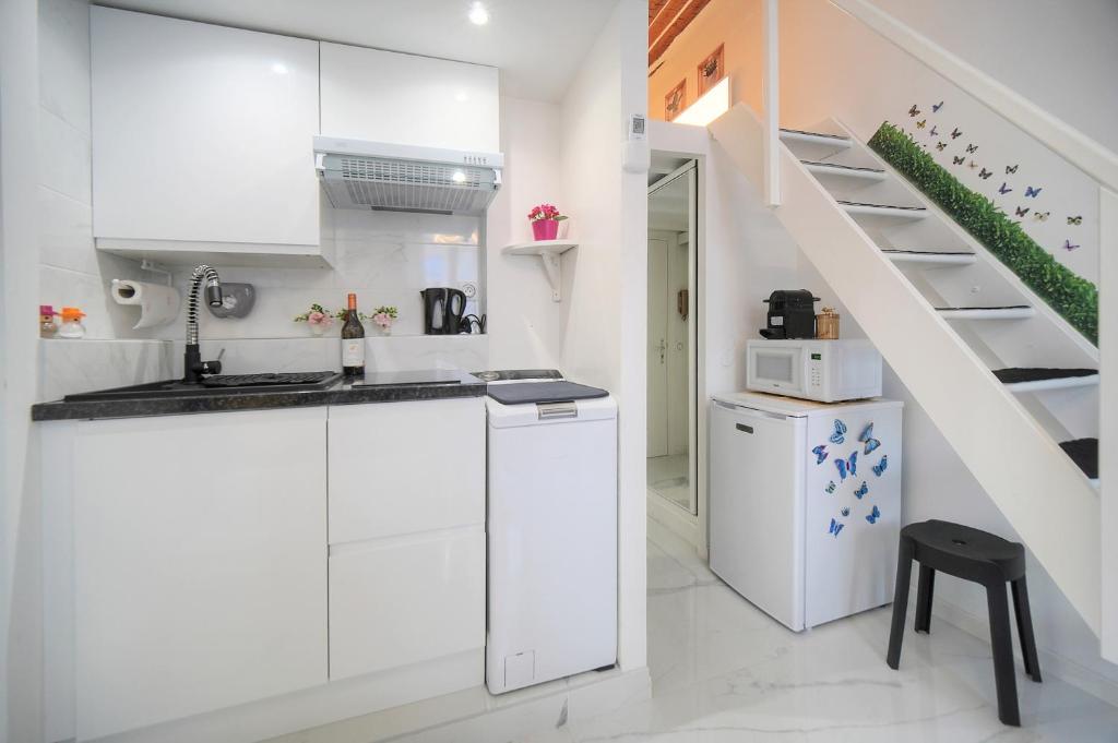 Agréable Studio rue ANIBES-HYPER CENTRE A0B211 - 3