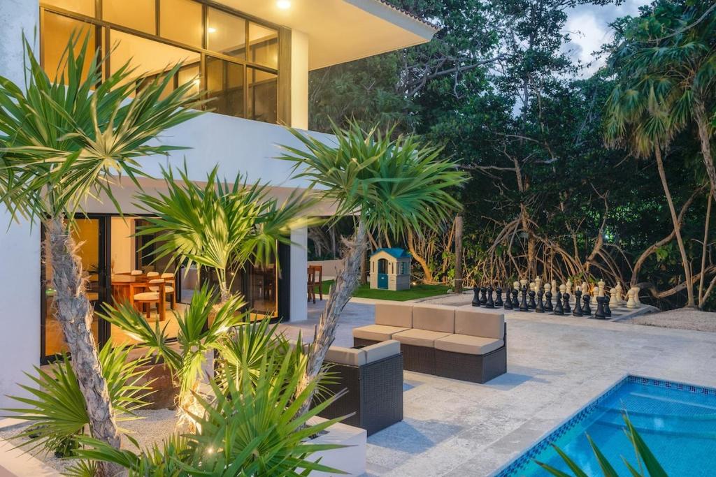 Casa Playa Cozumel - Luxury Beachfront Villa - 4