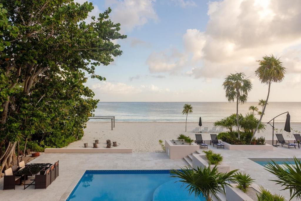 Casa Playa Cozumel - Luxury Beachfront Villa - 2