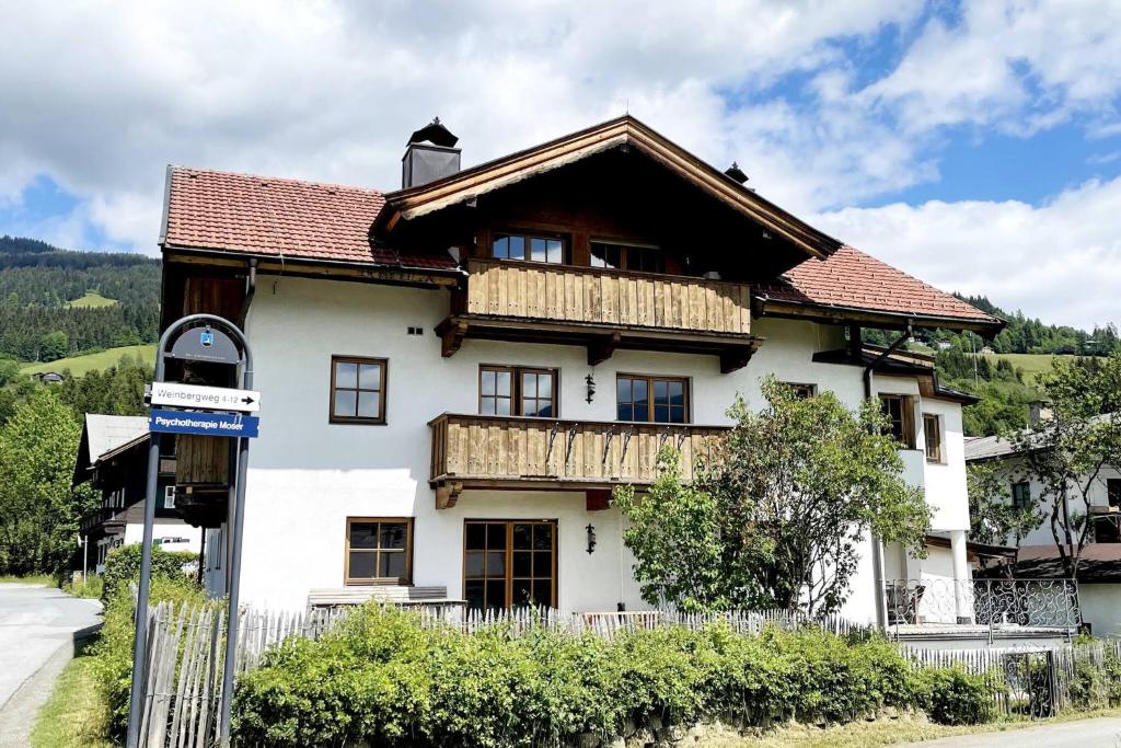 KitzAlps Apartments by Alpine Host Helpers - 3
