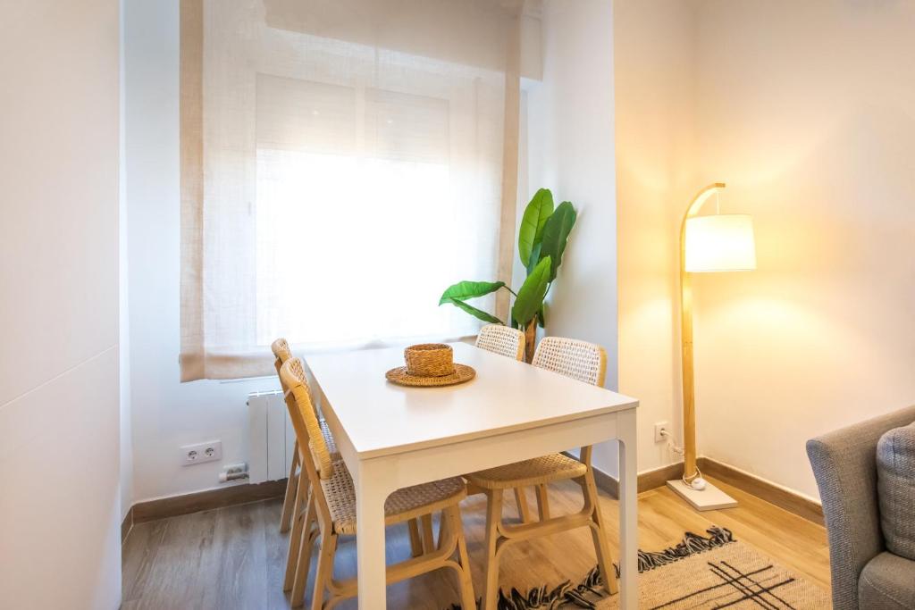 61IND1124- Beautiful apartment near sagrada famili - 2