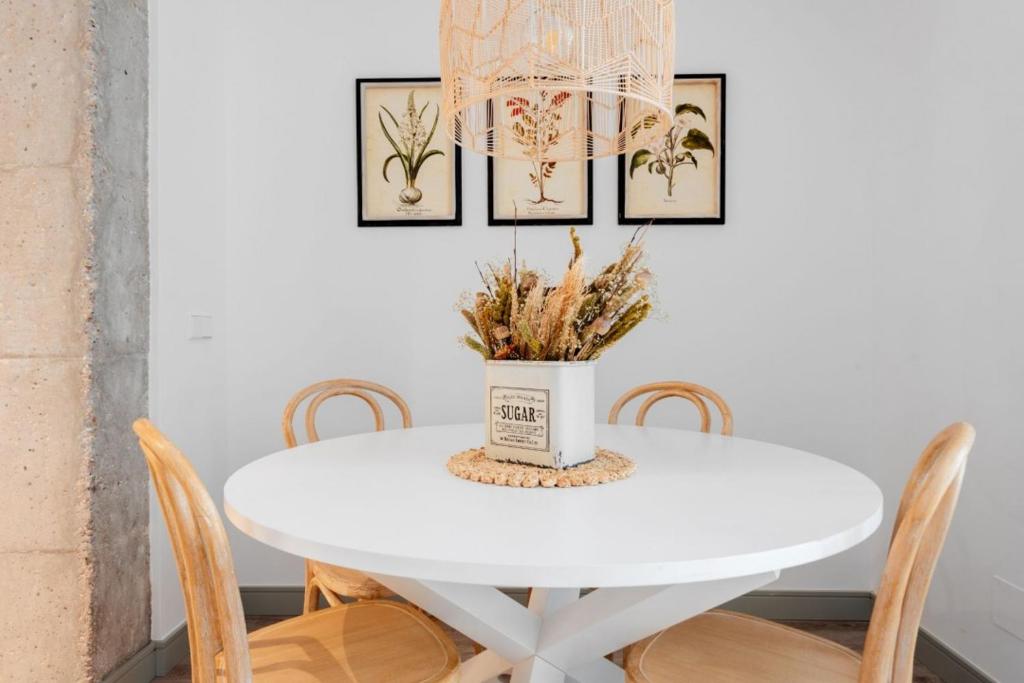 Exclusive and Modern - 2Bb 1Bth - Salamanca - 5