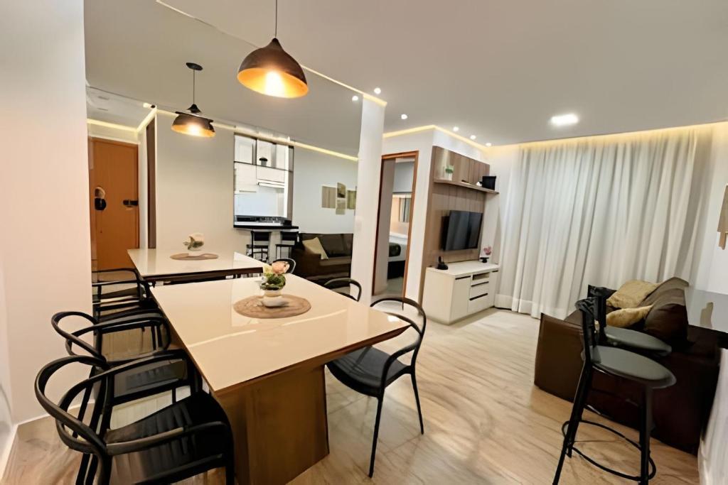 Apto completo próximo UEL, Londrina